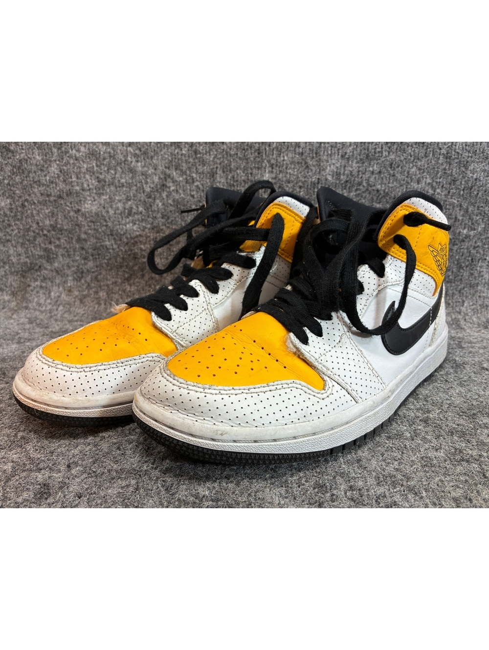 Nike Women's White/Yellow Air Jordan 1 Mid BQ6472 107 Women's Size 8.5